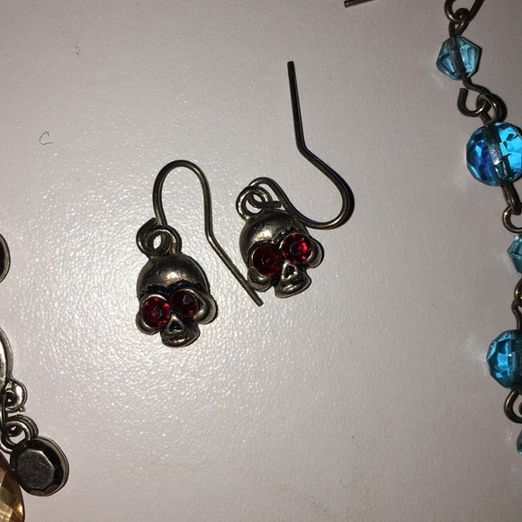 Earring bundle - Picture 4 of 5